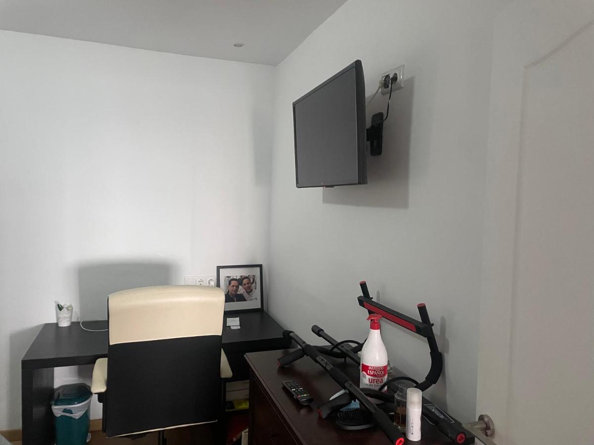 Centrico Torre Del Mar Apartment Bagian luar foto